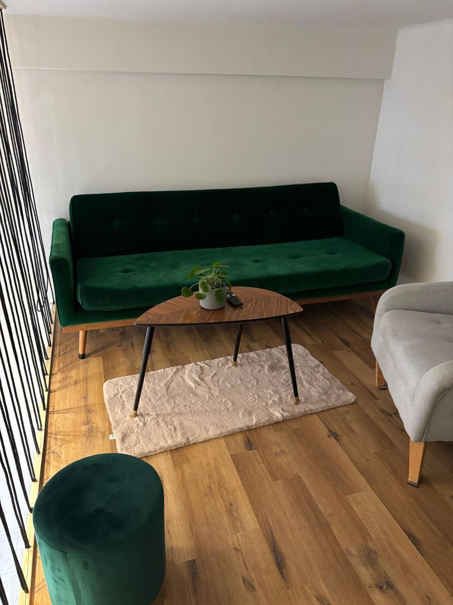 Shespace Apartrooms Krakow Bagian luar foto